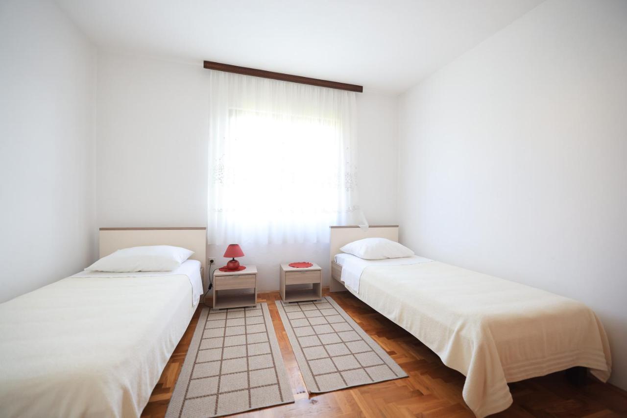פטרצ'אנה Apartments Ana מראה חיצוני תמונה