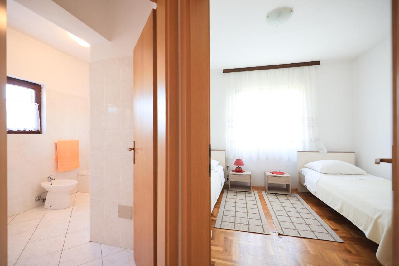 פטרצ'אנה Apartments Ana מראה חיצוני תמונה