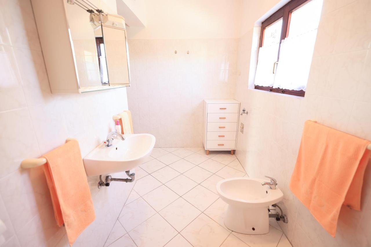 פטרצ'אנה Apartments Ana מראה חיצוני תמונה