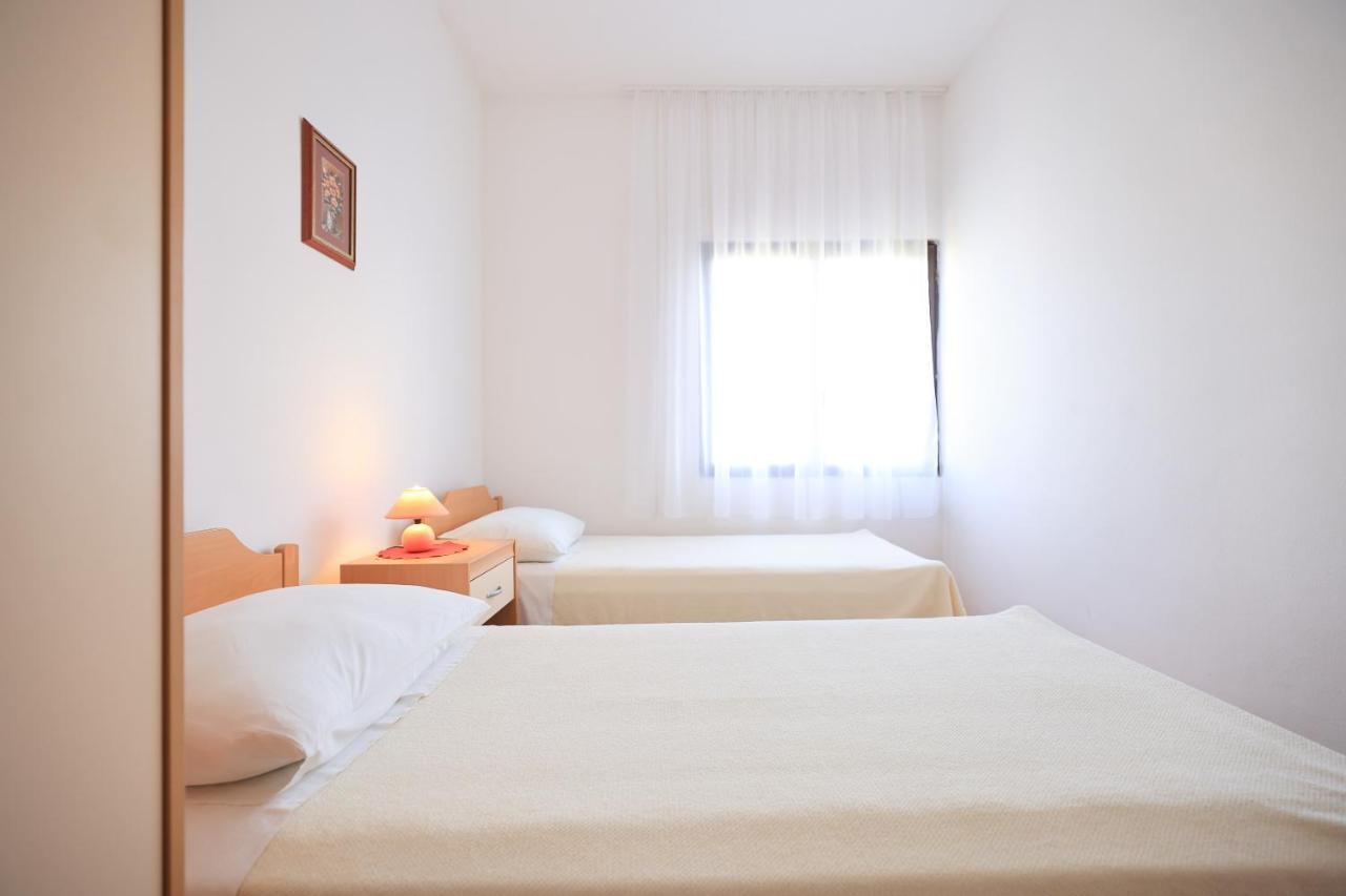 פטרצ'אנה Apartments Ana מראה חיצוני תמונה